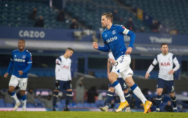 强调的不仅 强调的不仅