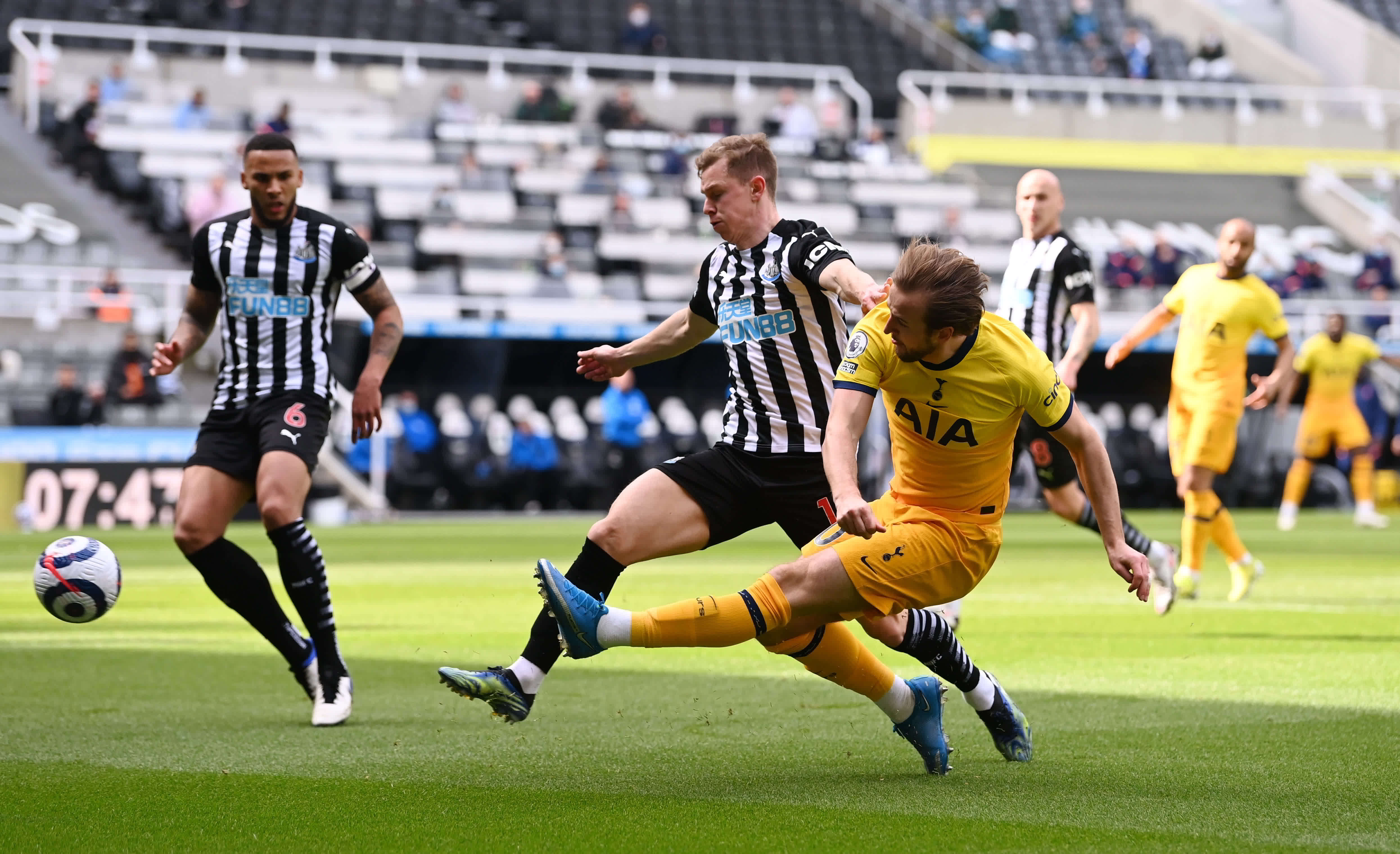 萨进行深入 萨进行深入